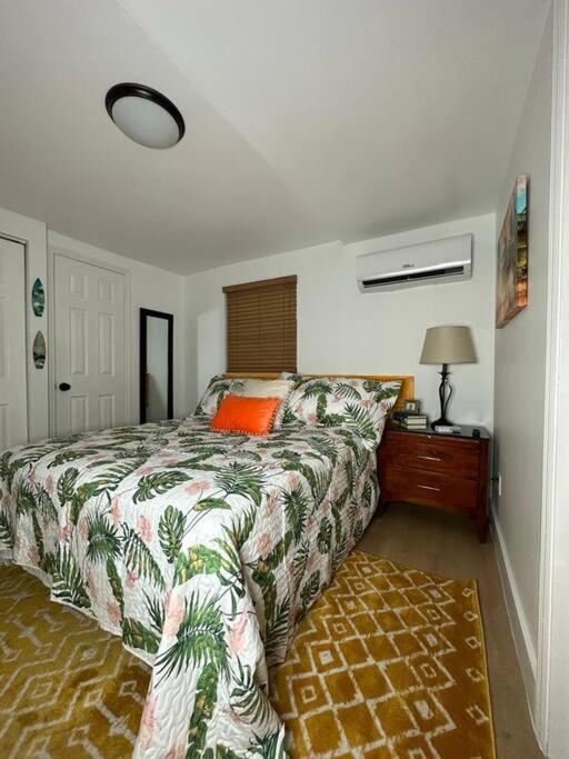 Sleeps 3, Casa Tropical In Miami Apartment Exterior photo